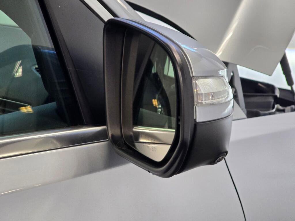 Used 2024 Mercedes-Benz GLS 450 4MATIC image 31