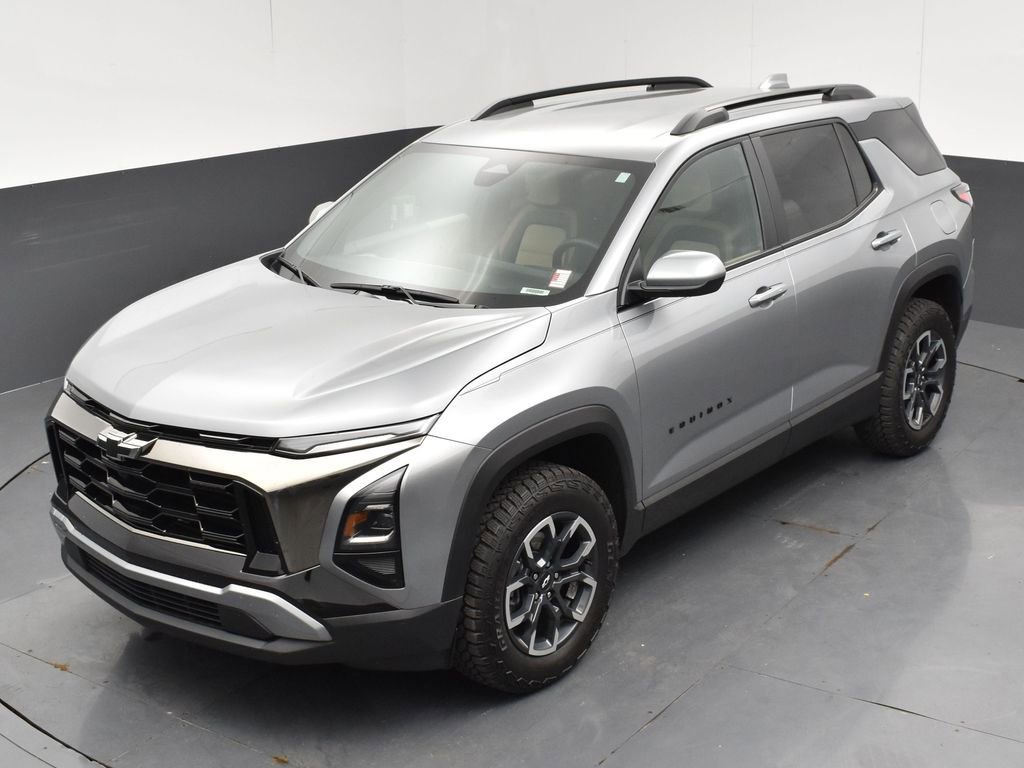 Used 2025 Chevrolet Equinox ACTIV image 23