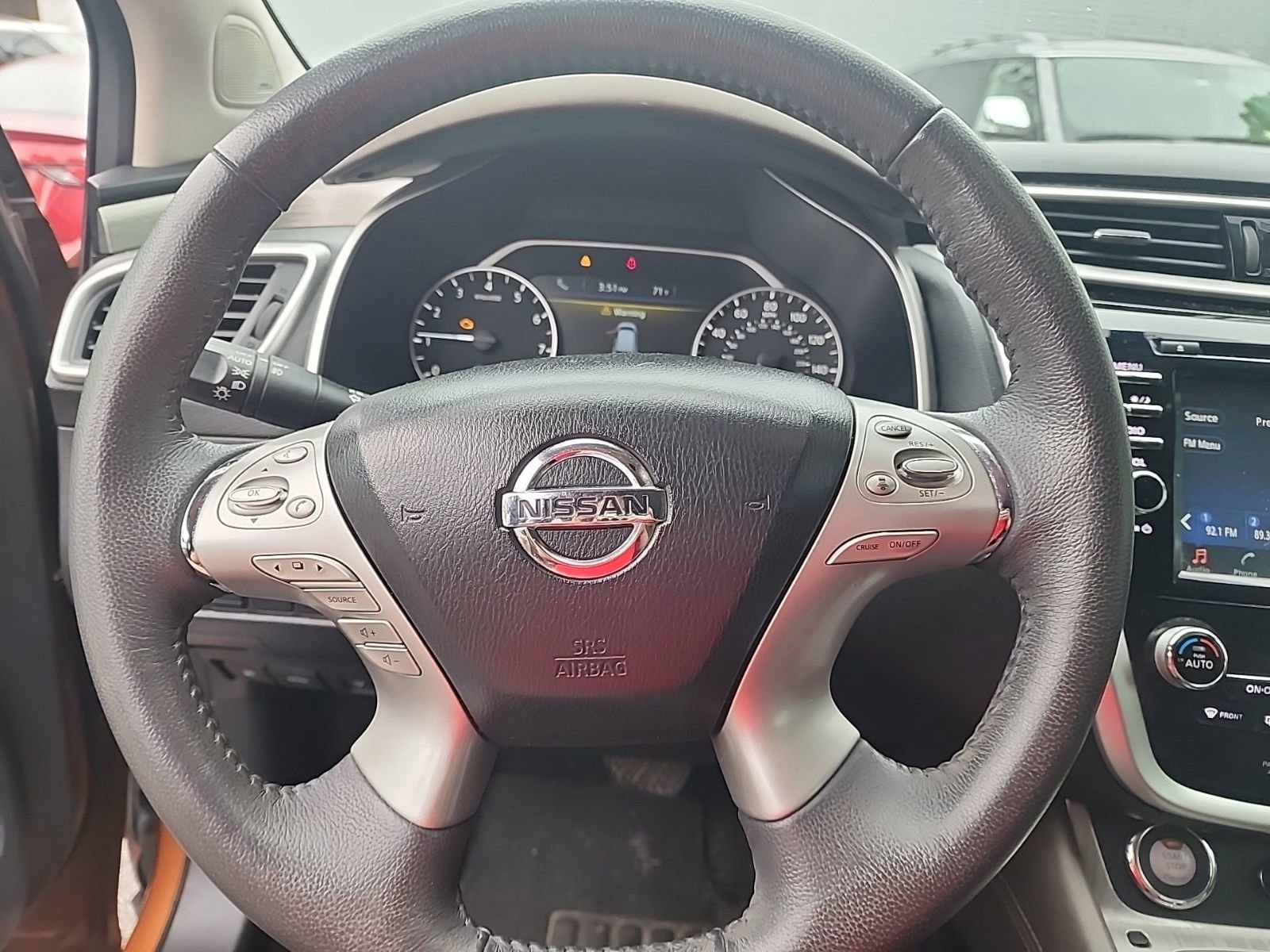 Used 2015 Nissan Murano Platinum w/ Platinum Technology Package FWD image 16