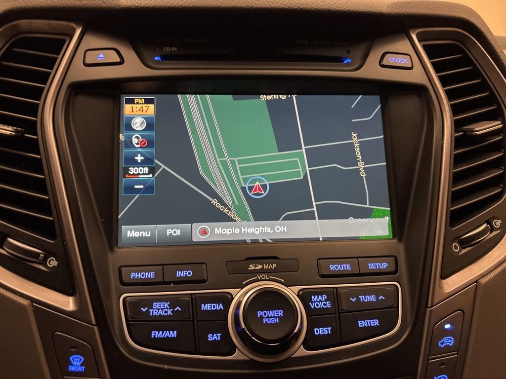 Used 2015 Hyundai Santa Fe Limited w/ Option Group 04 image 19