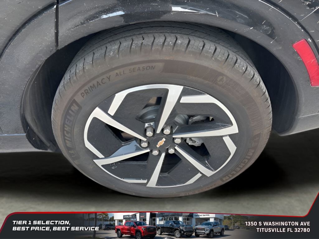 Used 2025 Chevrolet Equinox EV LT image 11