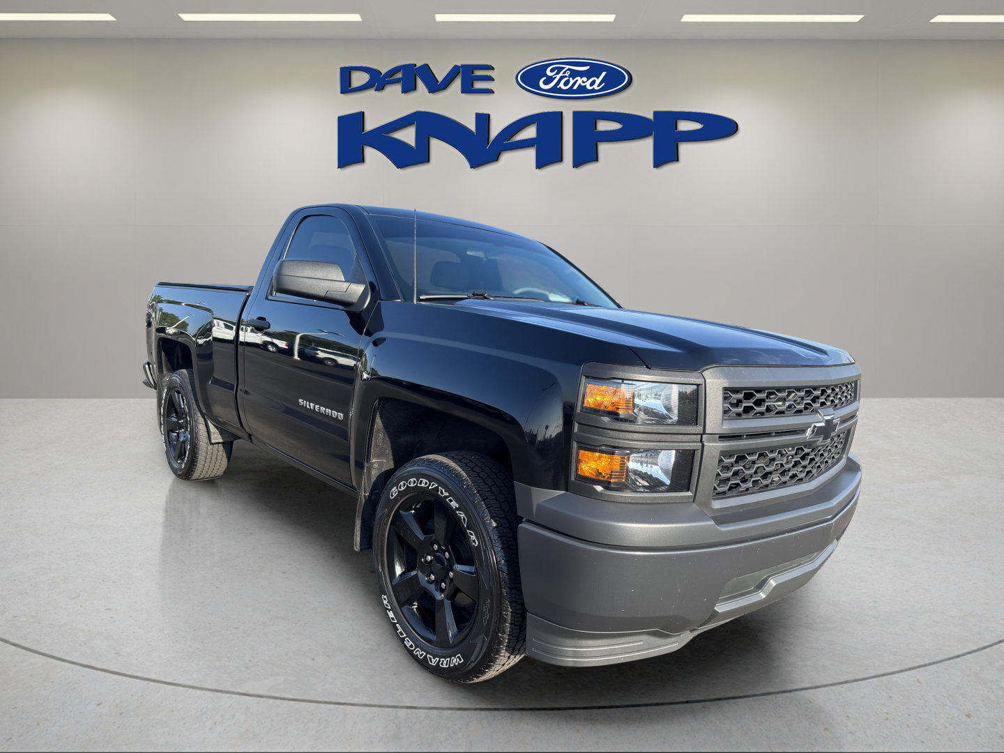 Used 2015 Chevrolet Silverado 1500 W/T w/ Black Out Edition RWD image 4