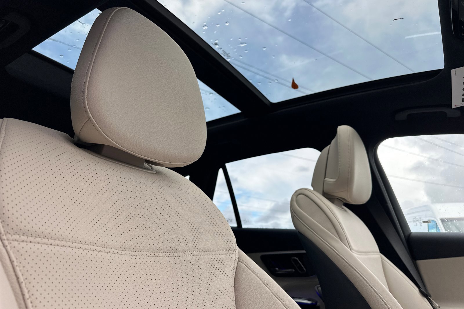 New 2026 Mercedes-Benz GLC 300 4MATIC image 17