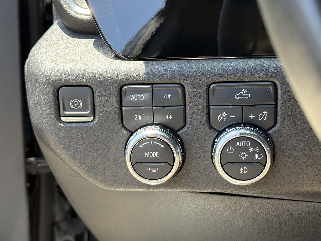 Used 2024 GMC Sierra 1500 Elevation AWD/4WD image 17