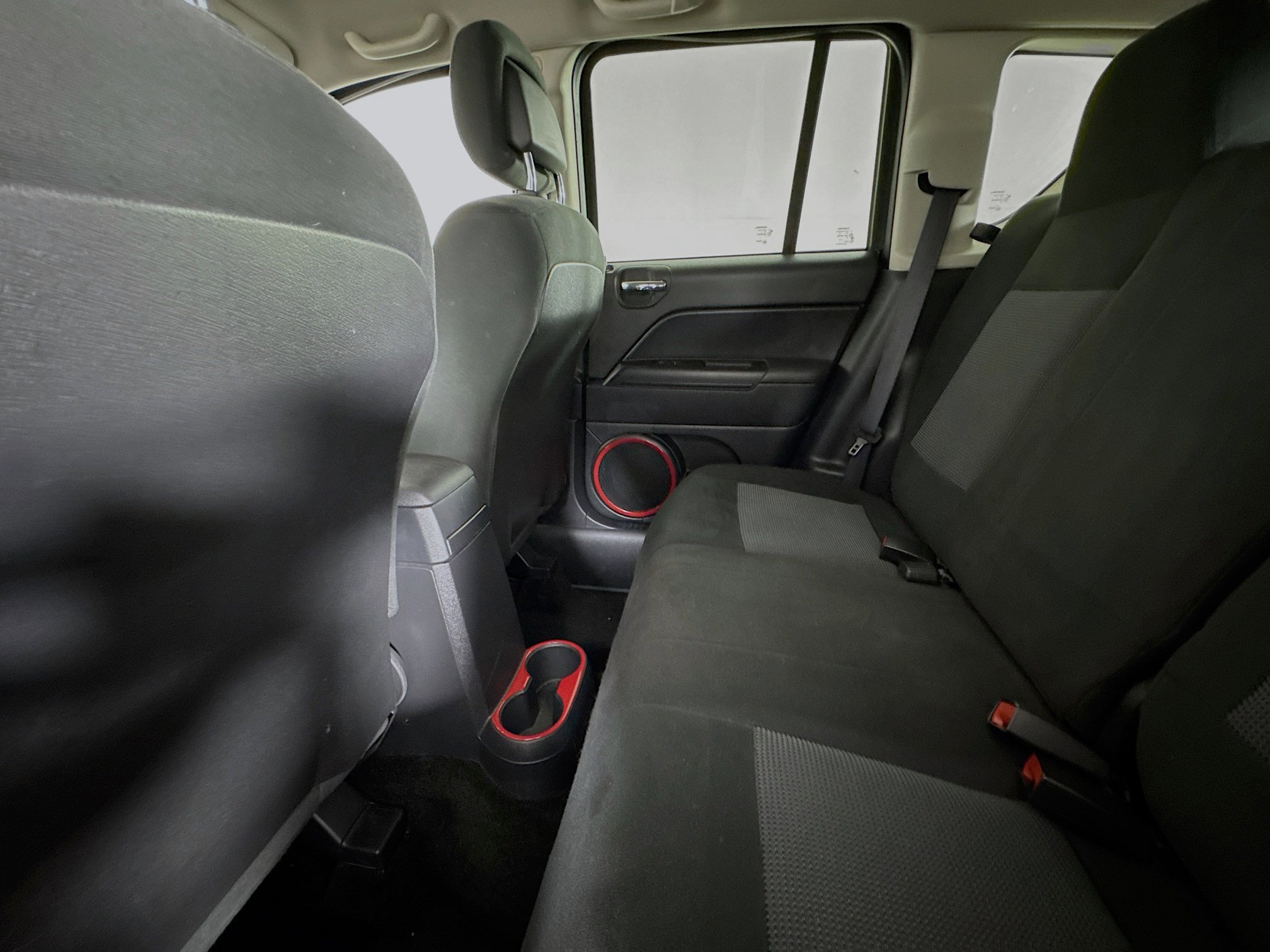 Used 2016 Jeep Compass Sport w/ Power Value Group image 23