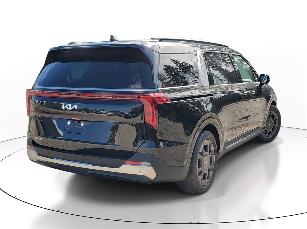 New 2026 Kia Carnival SX image 3