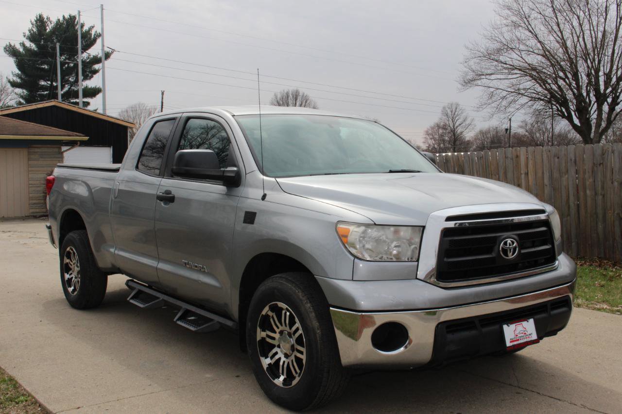 Used 2010 Toyota Tundra Tundra-Grade Double Cab 4.6L 4 image 2