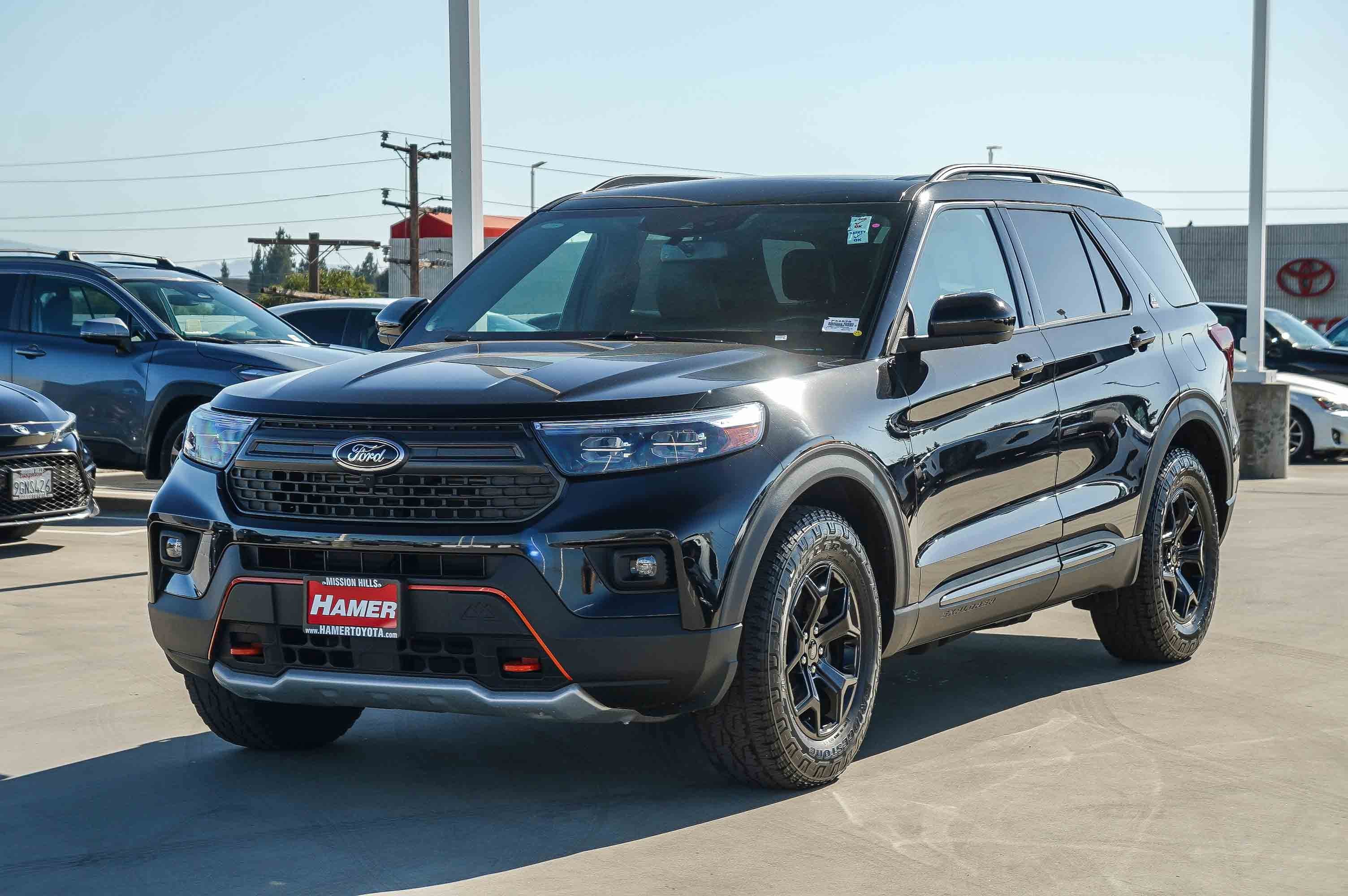 Used 2023 Ford Explorer Timberline w/ Timberline Technology Package AWD/4WD image 3
