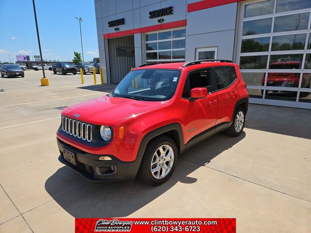 Used 2016 Jeep Renegade Latitude FWD image 1