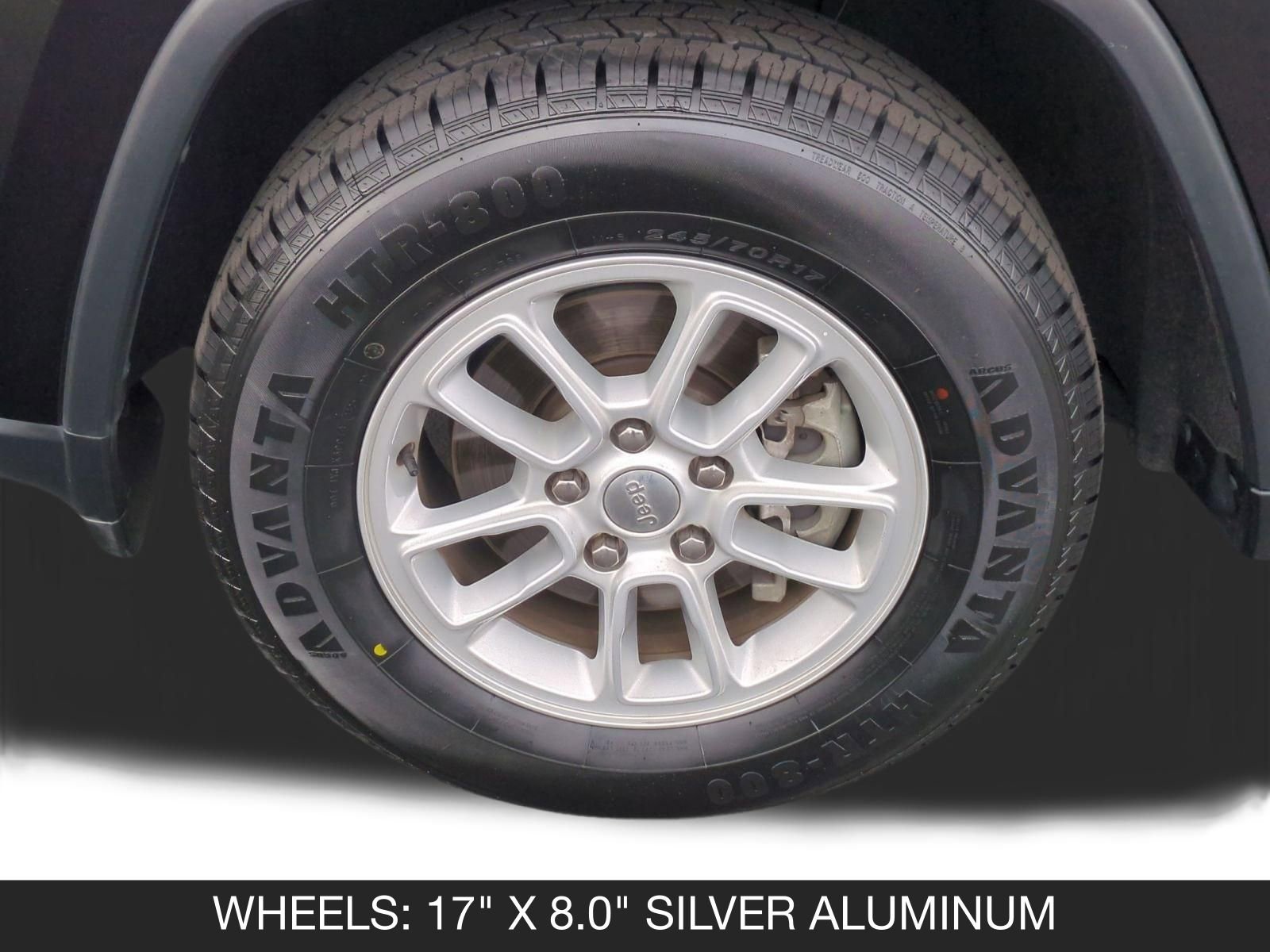 Used 2019 Jeep Grand Cherokee Laredo RWD image 11
