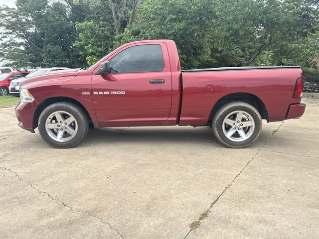 Used 2012 RAM 1500 Express RWD image 3