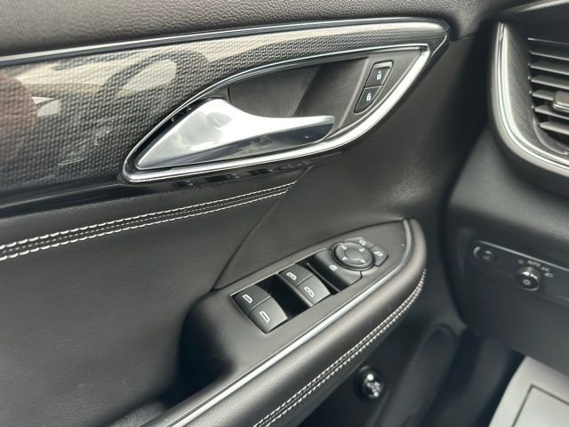 Used 2023 Buick Envision Preferred w/ Sport Touring Package image 33