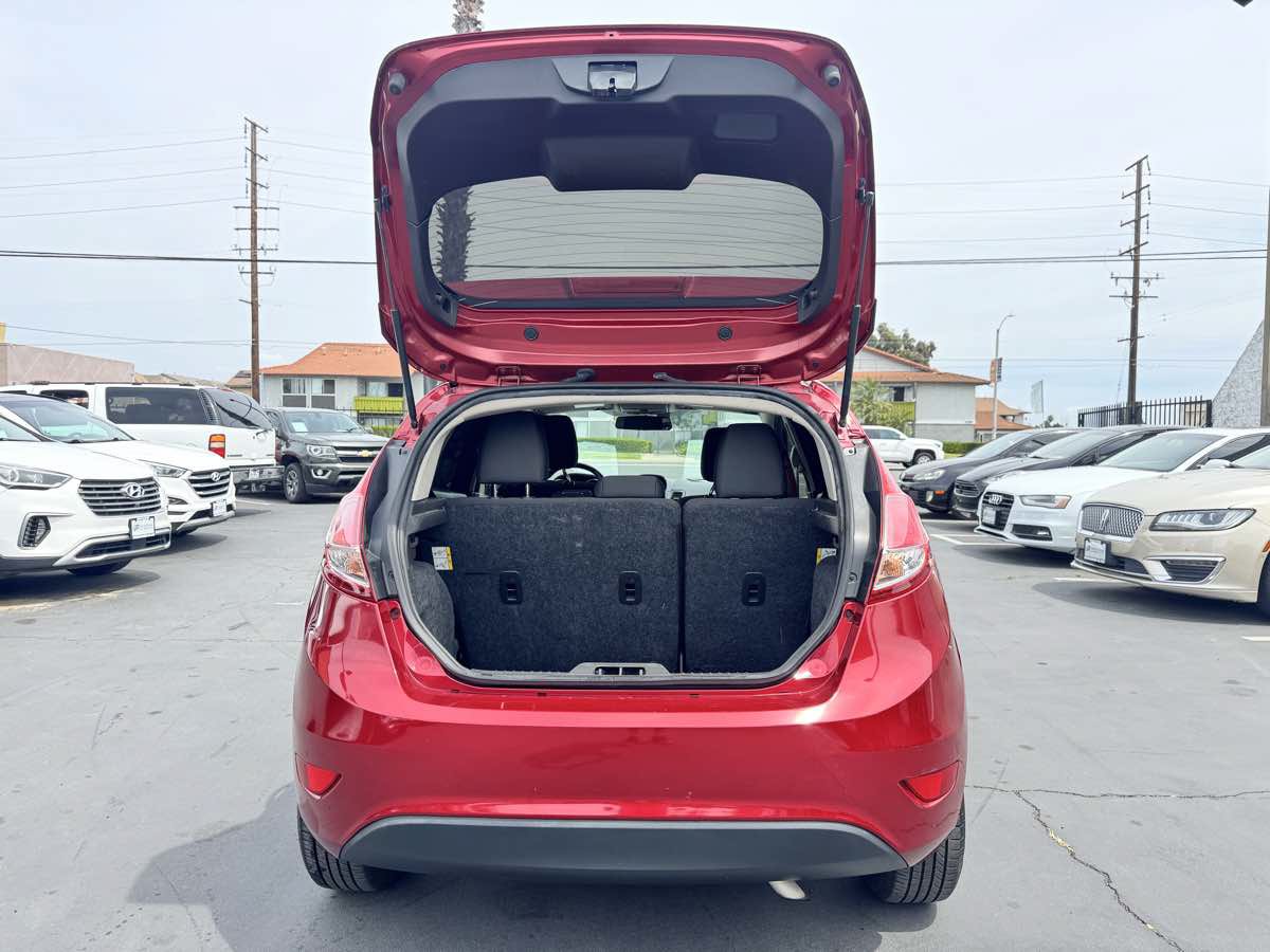 Used 2016 Ford Fiesta SE FWD image 16