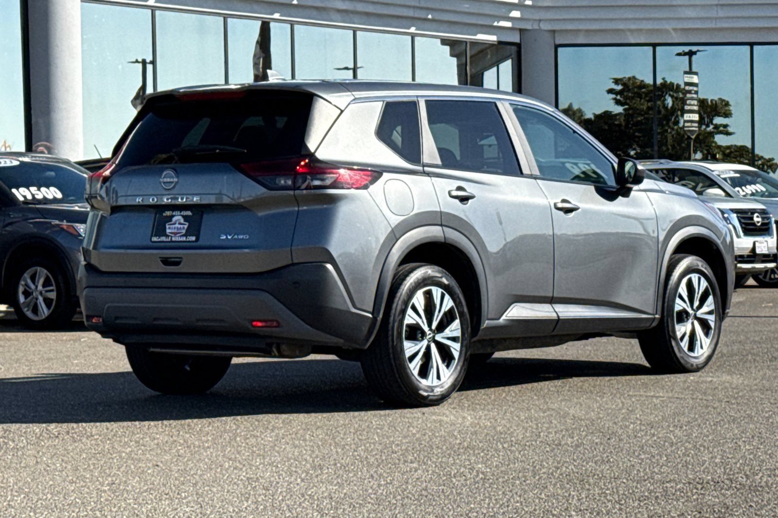 Certified 2023 Nissan Rogue SV AWD/4WD image 5