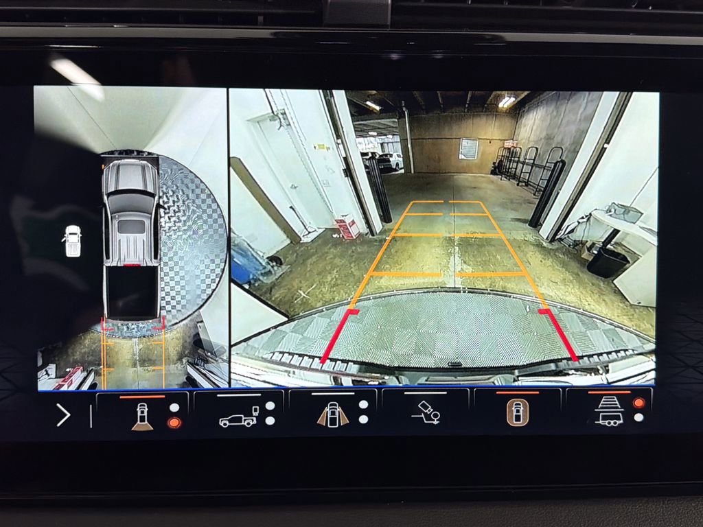 New 2026 GMC Sierra 1500 AT4 w/ AT4 Premium Package image 32