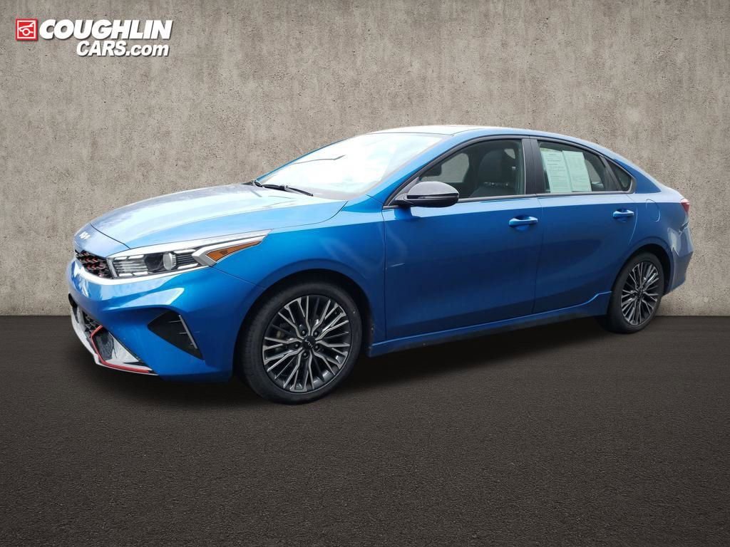 Used 2023 Kia Forte GT-Line w/ GT-Line Premium Package image 4