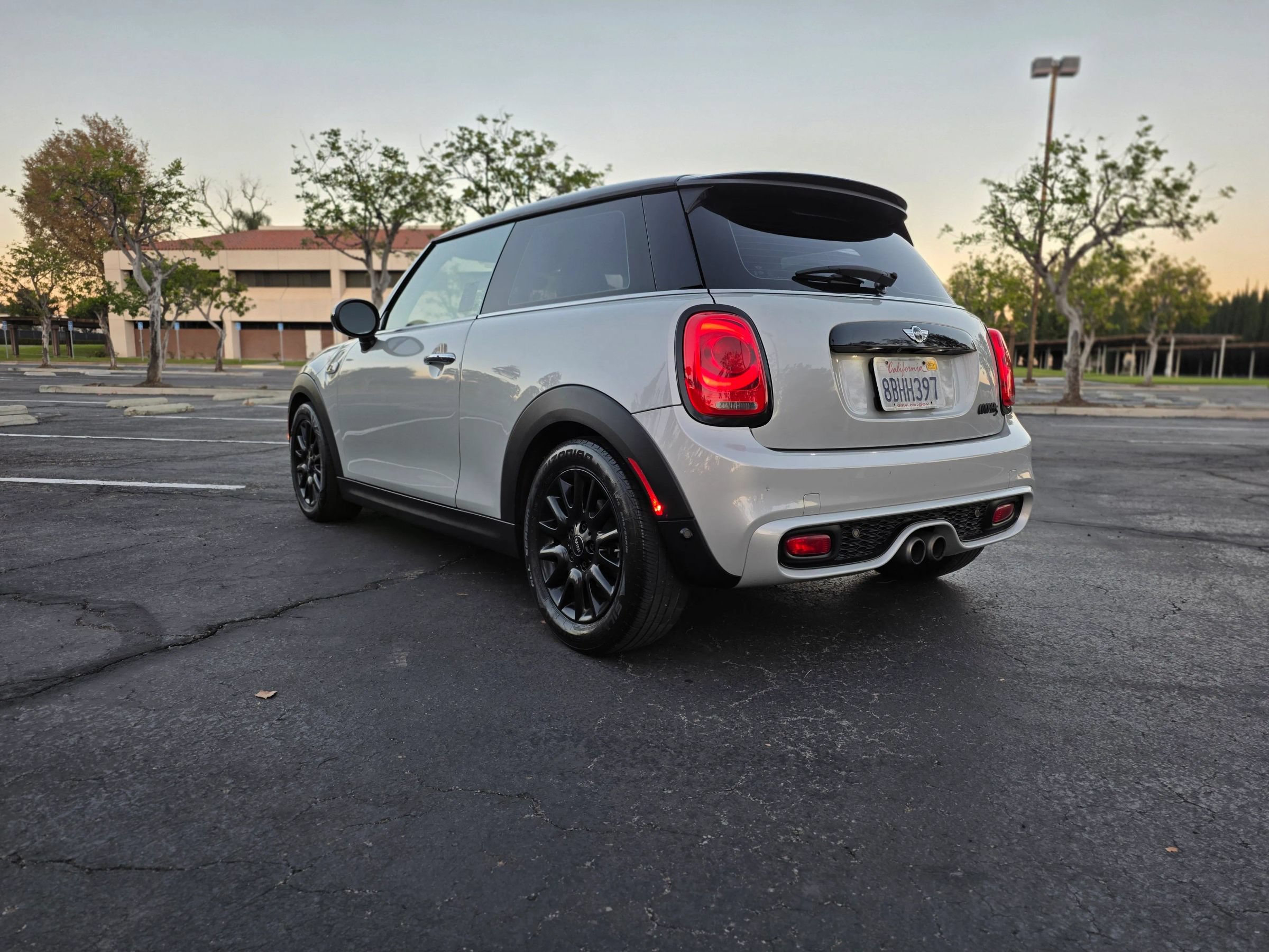 Used 2018 MINI Cooper S FWD image 7
