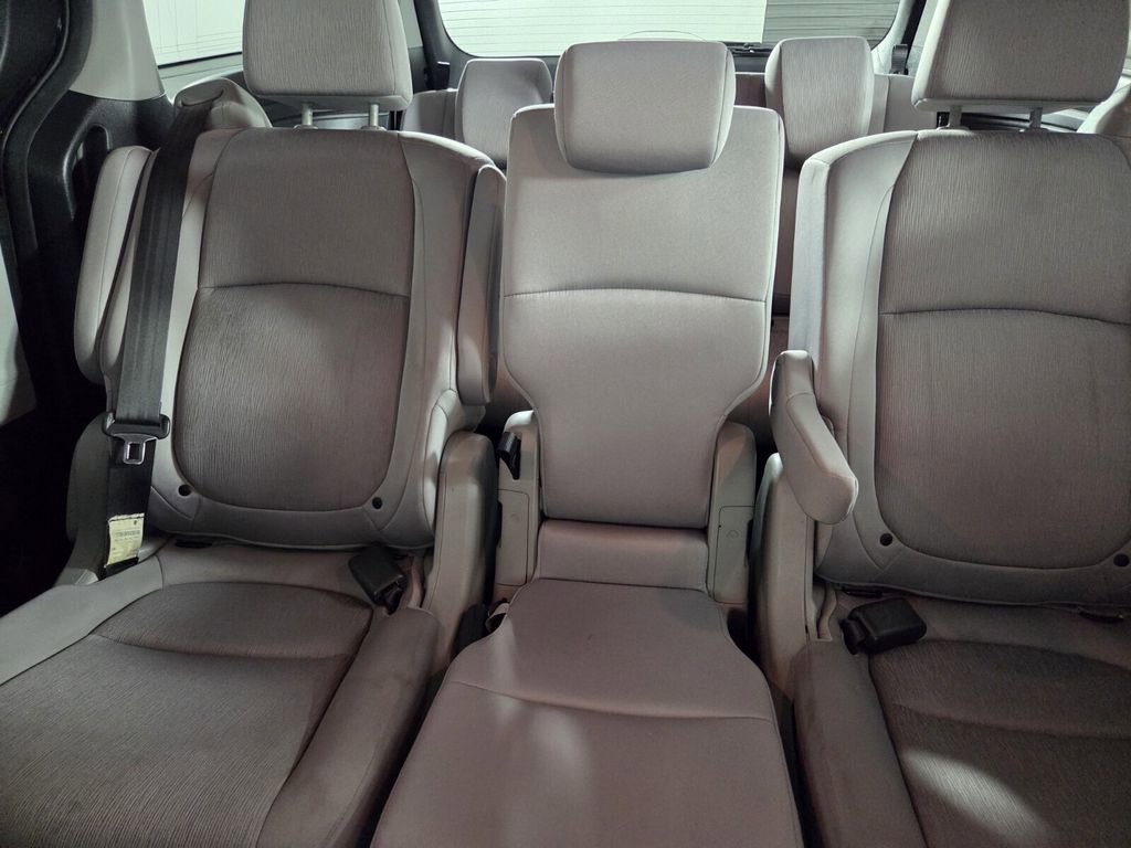 Used 2019 Honda Odyssey EX image 23