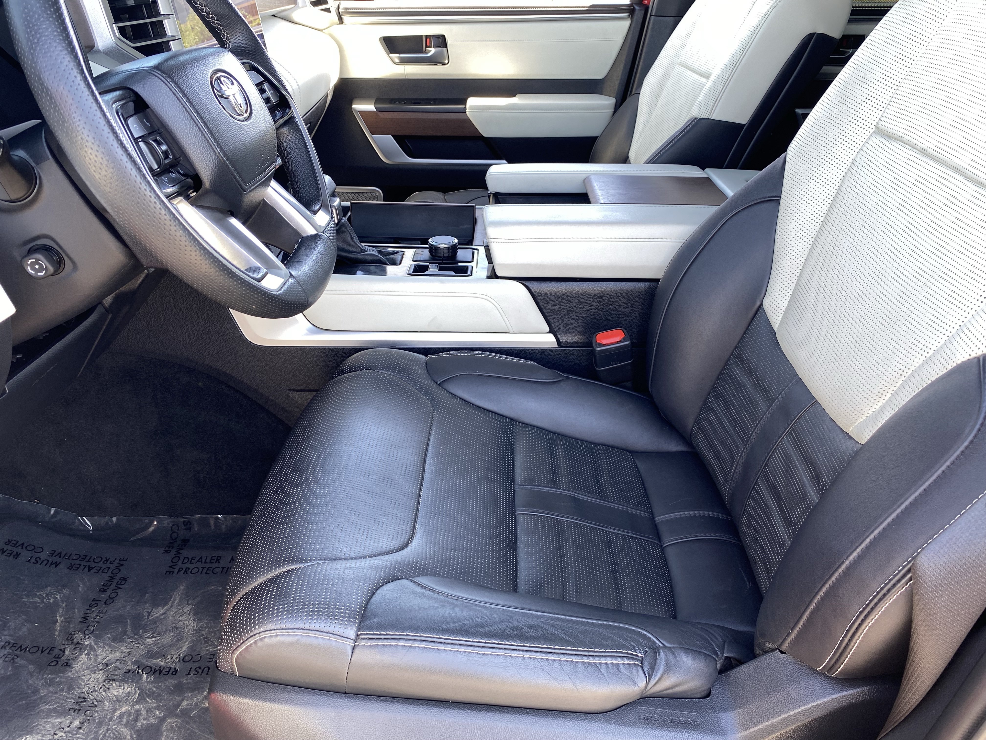 Used 2023 Toyota Sequoia Capstone AWD/4WD image 20