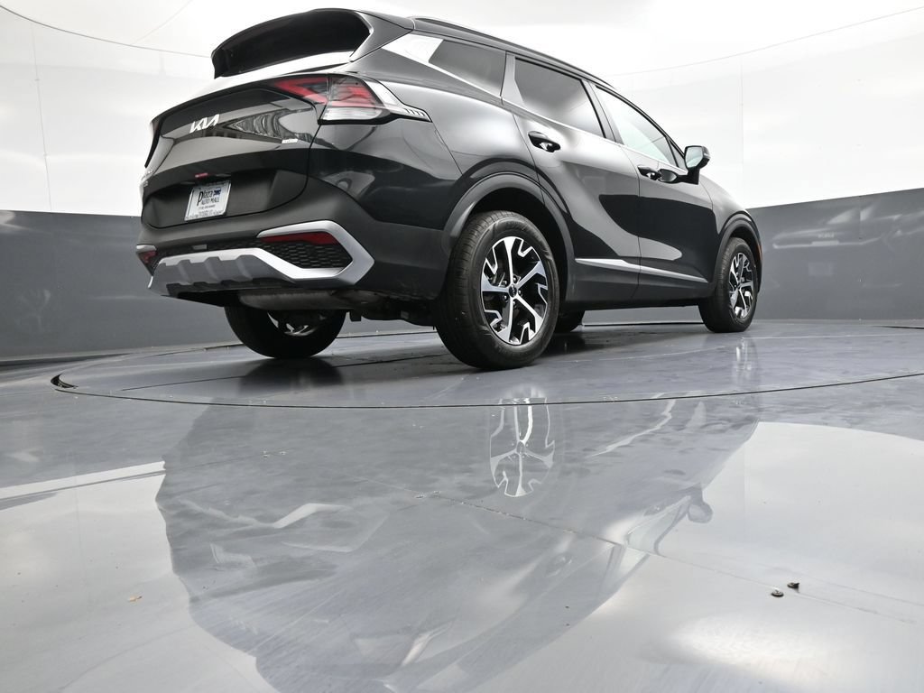 Certified 2025 Kia Sportage EX w/ EX Premium Package AWD/4WD image 31
