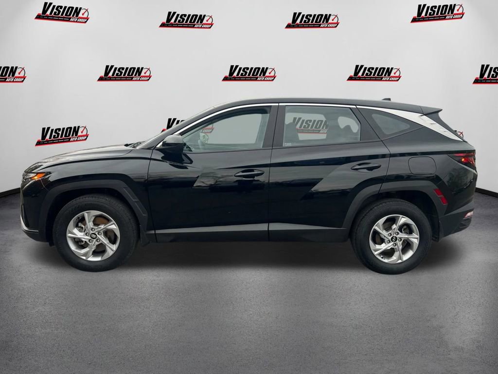 Certified 2024 Hyundai Tucson SE image 8