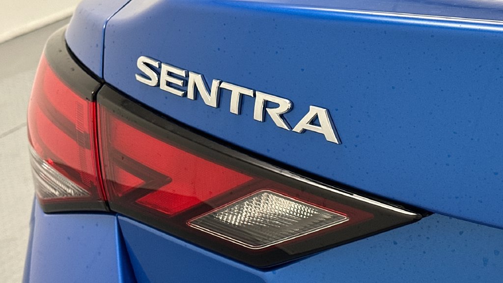 Used 2024 Nissan Sentra SV FWD image 18