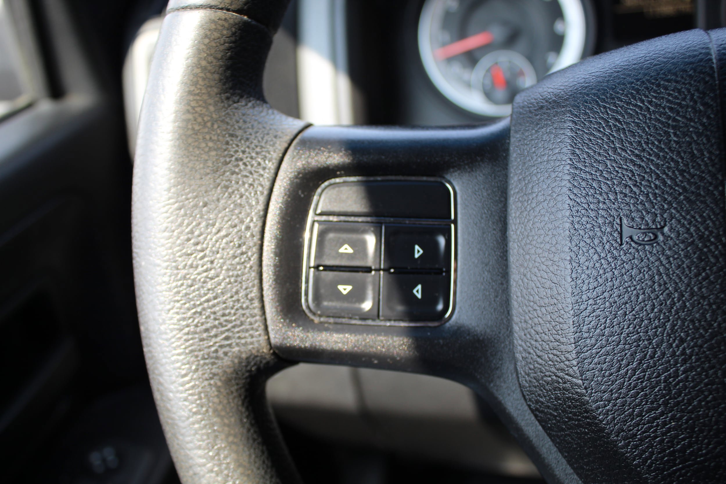 Used 2013 RAM 1500 Express image 27