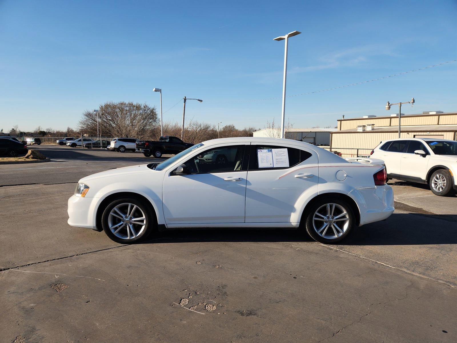 Used 2014 Dodge Avenger SE w/ Rallye Appearance Group image 3