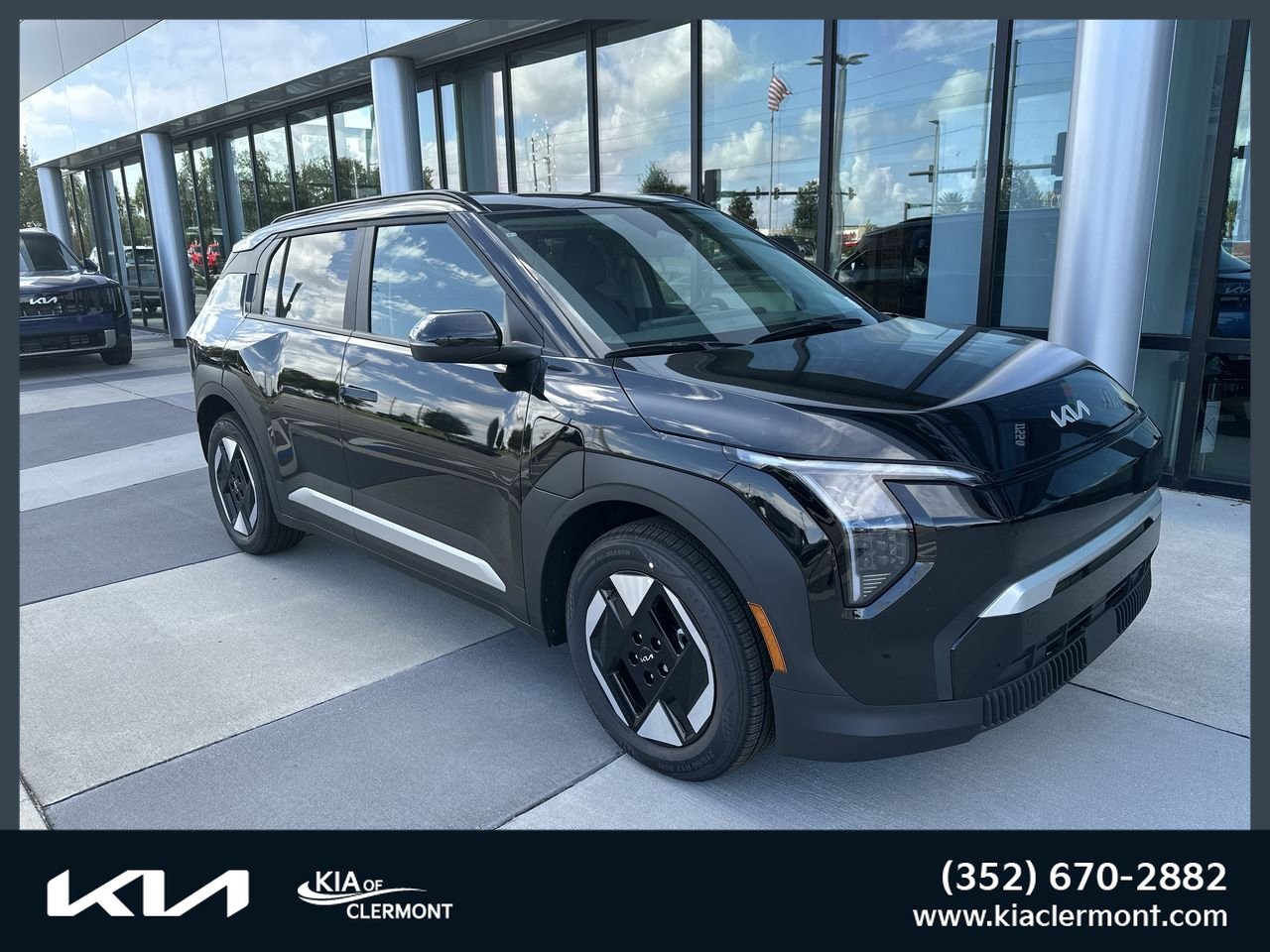 New 2027 Kia EV3 Wind FWD image 1
