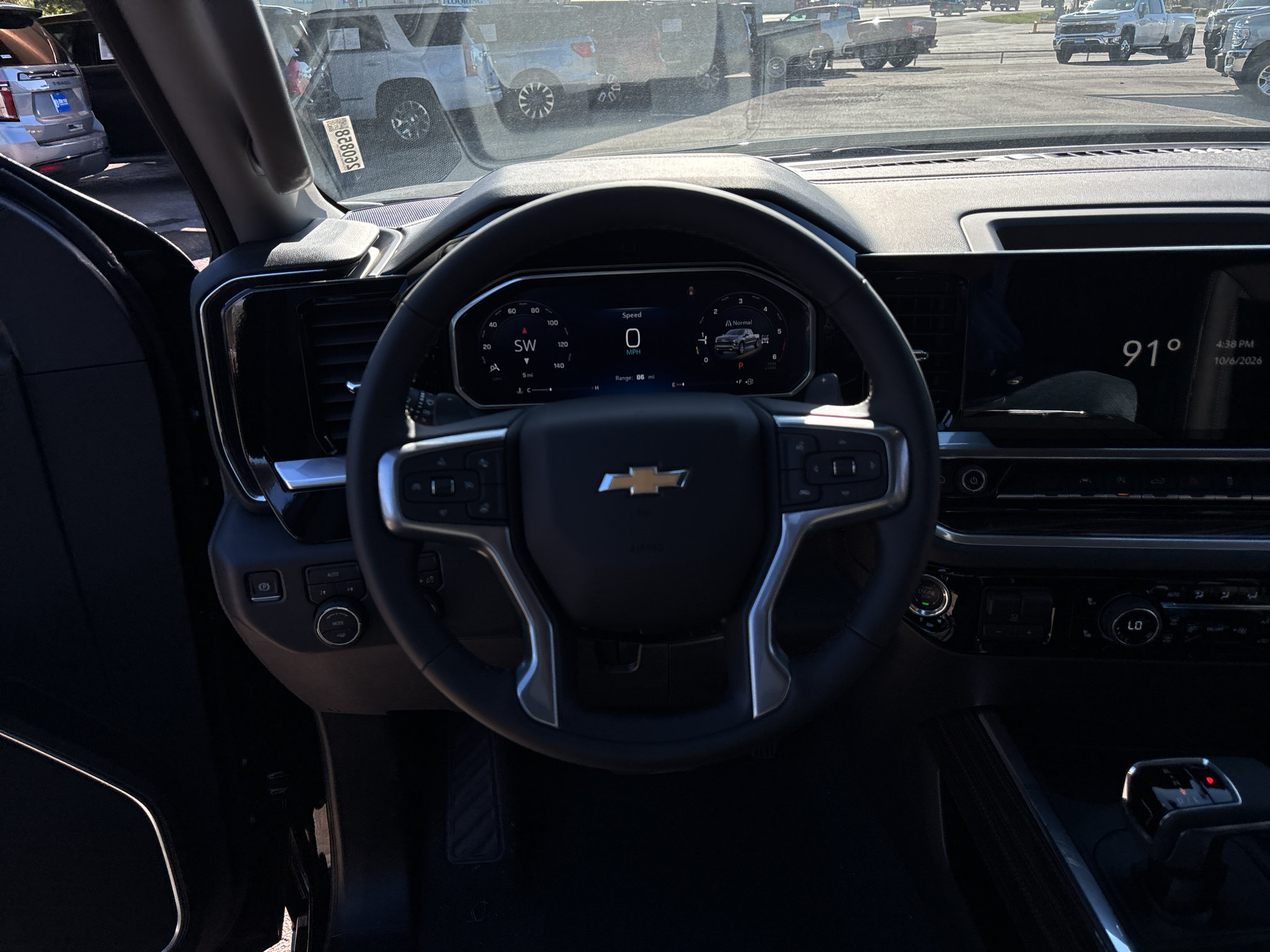 New 2026 Chevrolet Silverado 1500 LT w/ Leather Package AWD/4WD image 28
