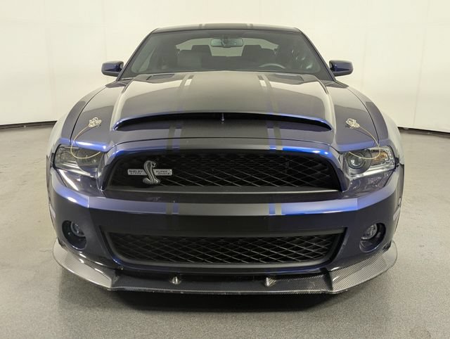 Used 2011 Ford Mustang Shelby GT500 RWD image 3