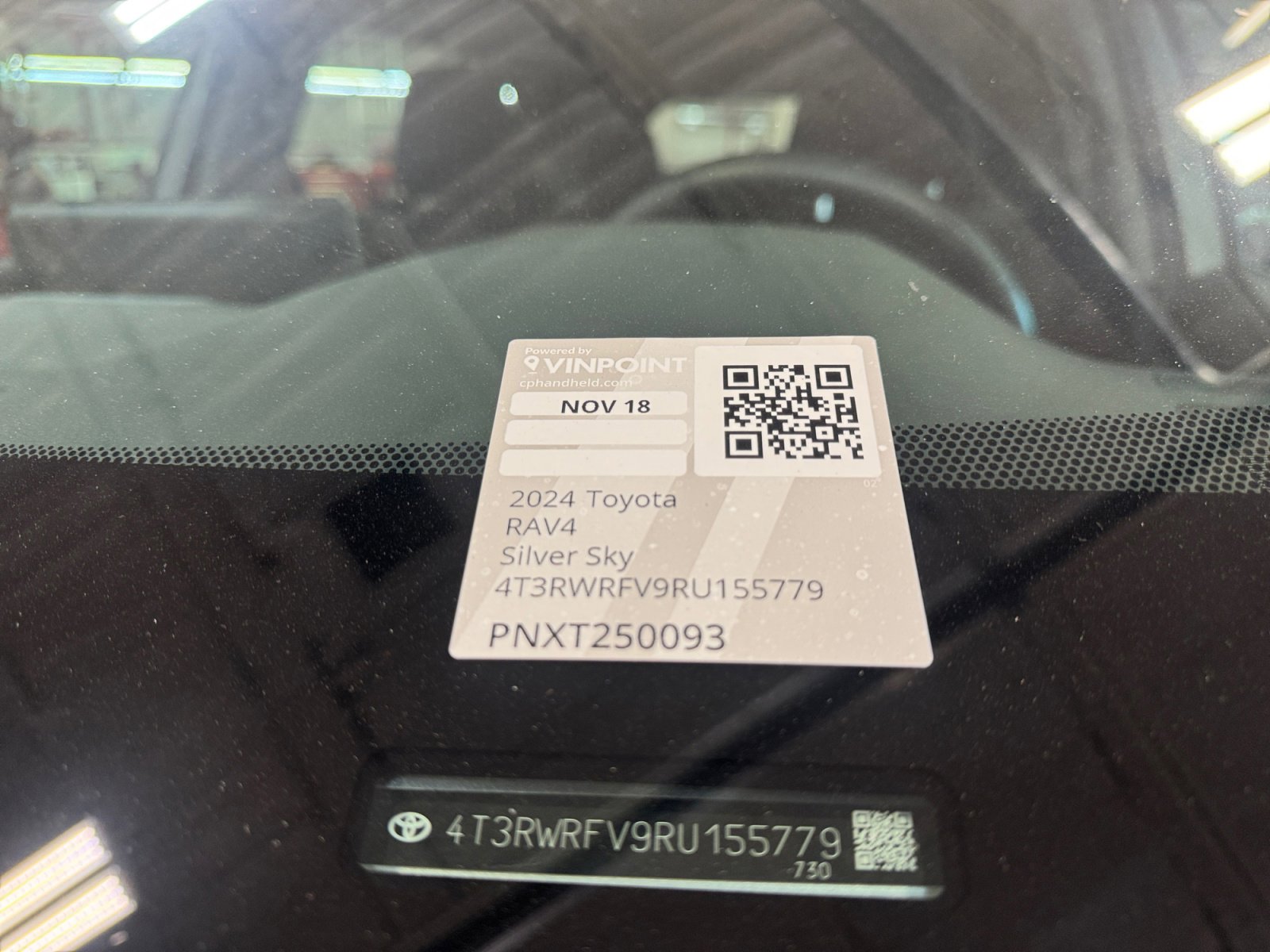 Used 2024 Toyota RAV4 XLE image 24