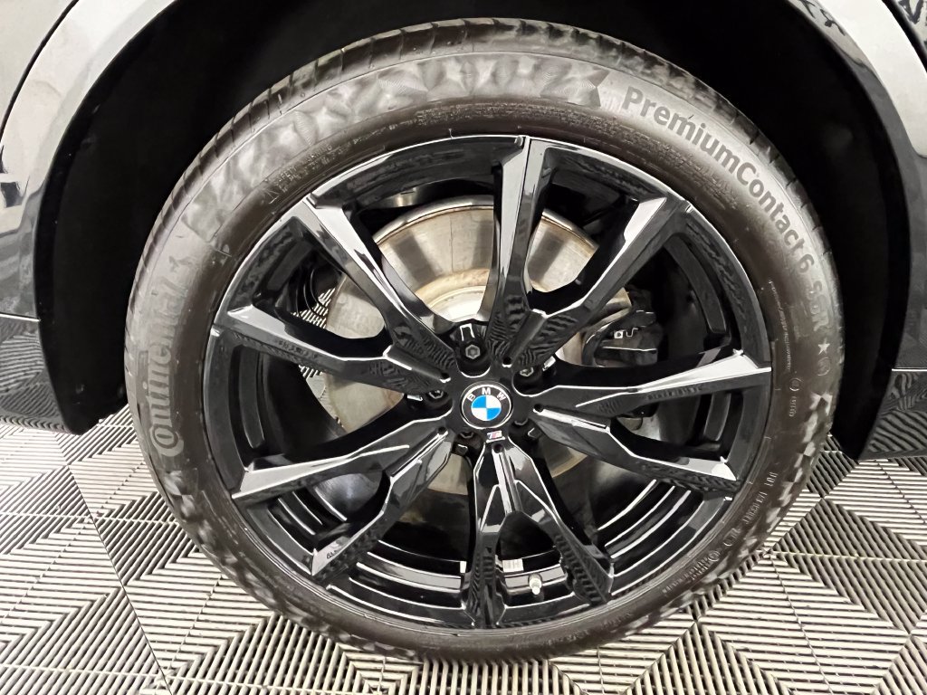 Certified 2027 BMW X7 M60i AWD/4WD image 16
