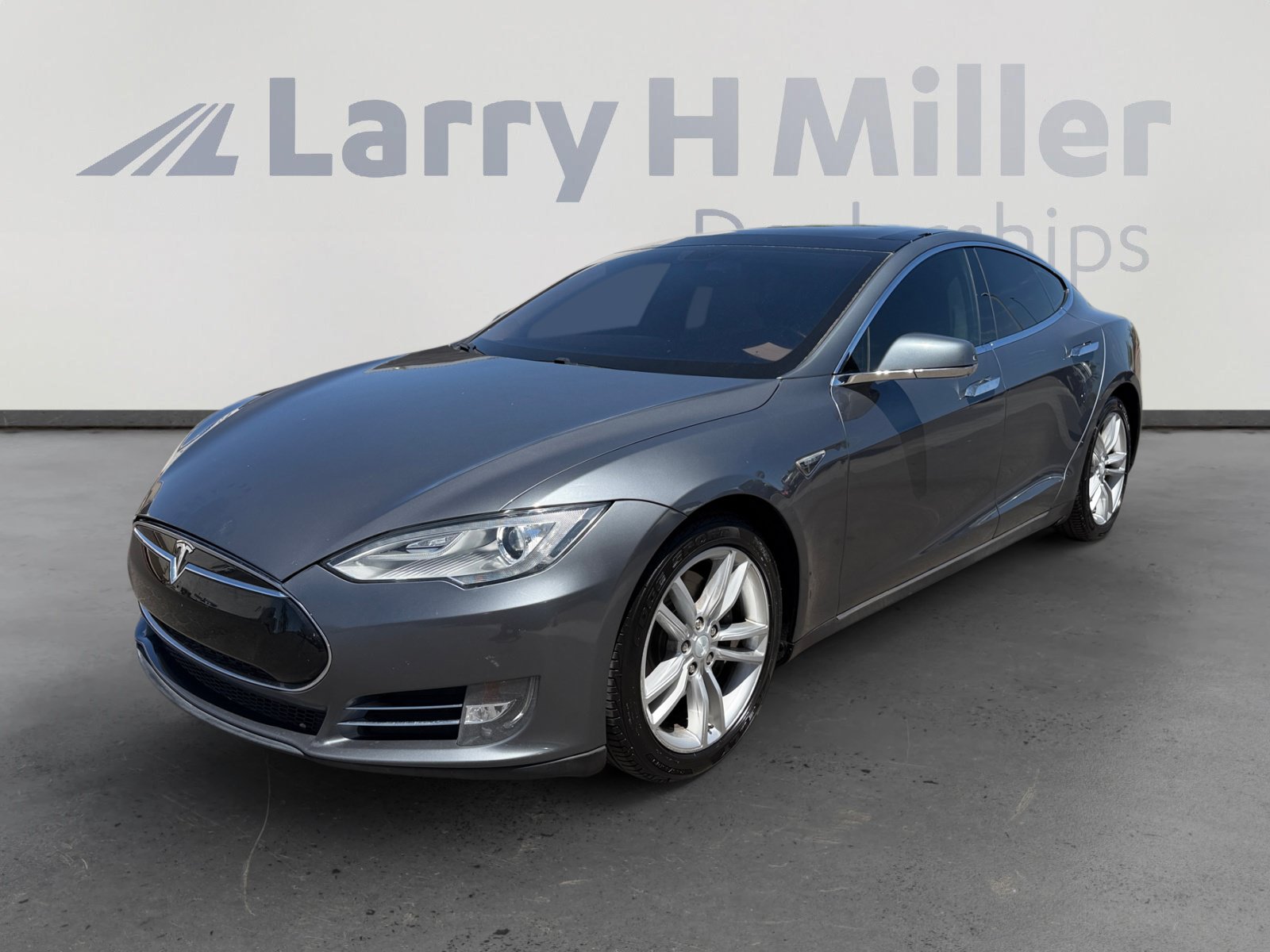 Used 2013 Tesla Model S RWD image 1