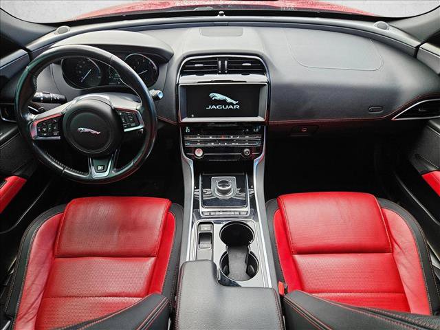 Used 2017 Jaguar XE R-Sport AWD/4WD image 18