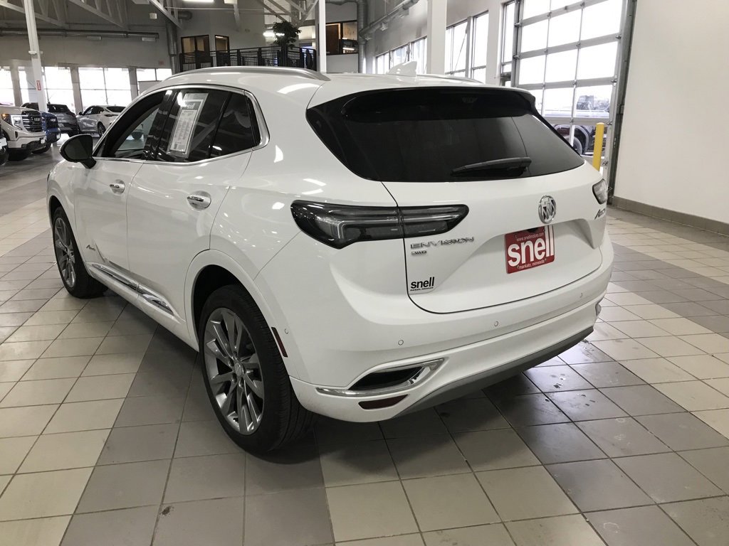 Used 2021 Buick Envision Avenir w/ Technology Package II image 3