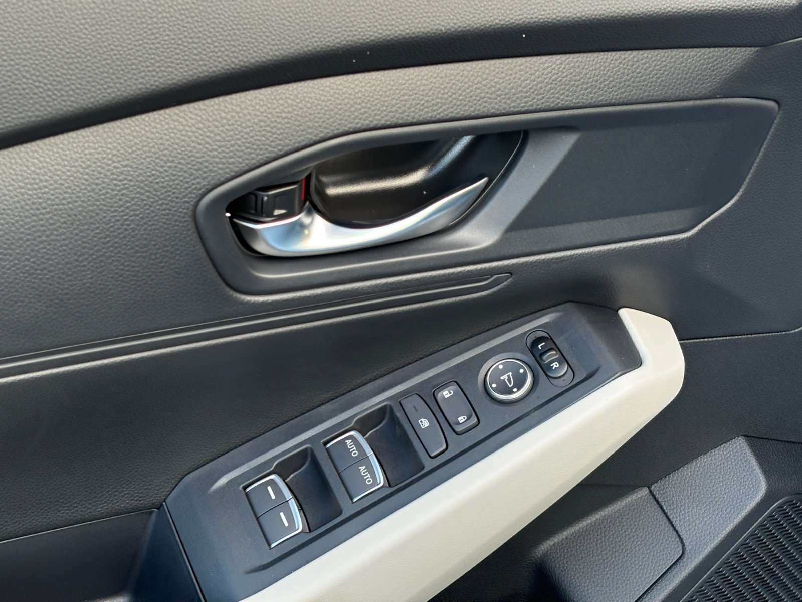 New 2026 Honda Accord LX image 17