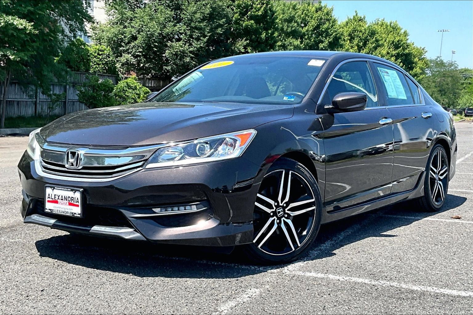 Used 2017 Honda Accord Sport Special Edition video 1