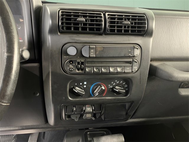 Used 2004 Jeep Wrangler Unlimited image 25