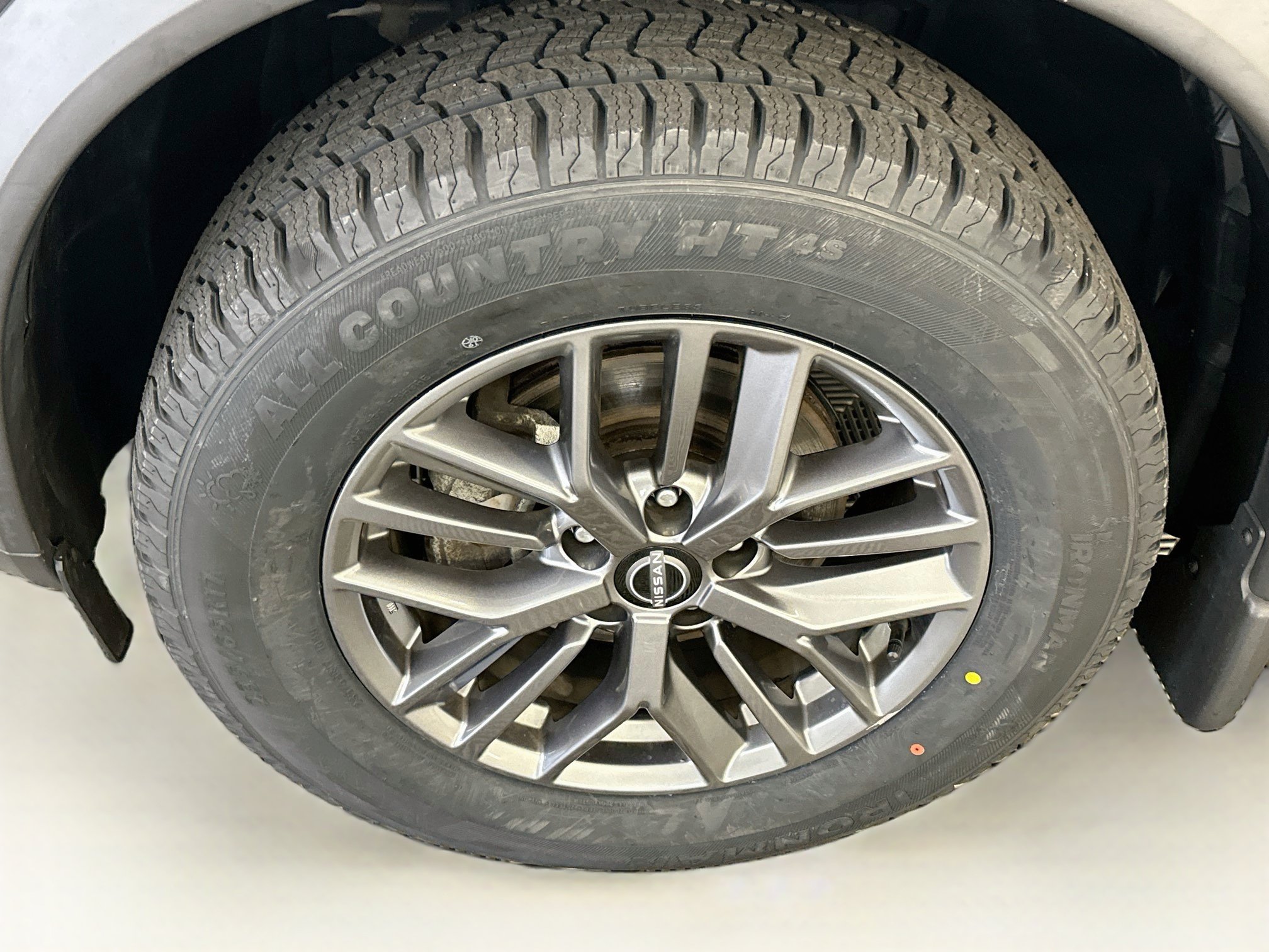 Used 2023 Nissan Rogue S AWD/4WD image 34