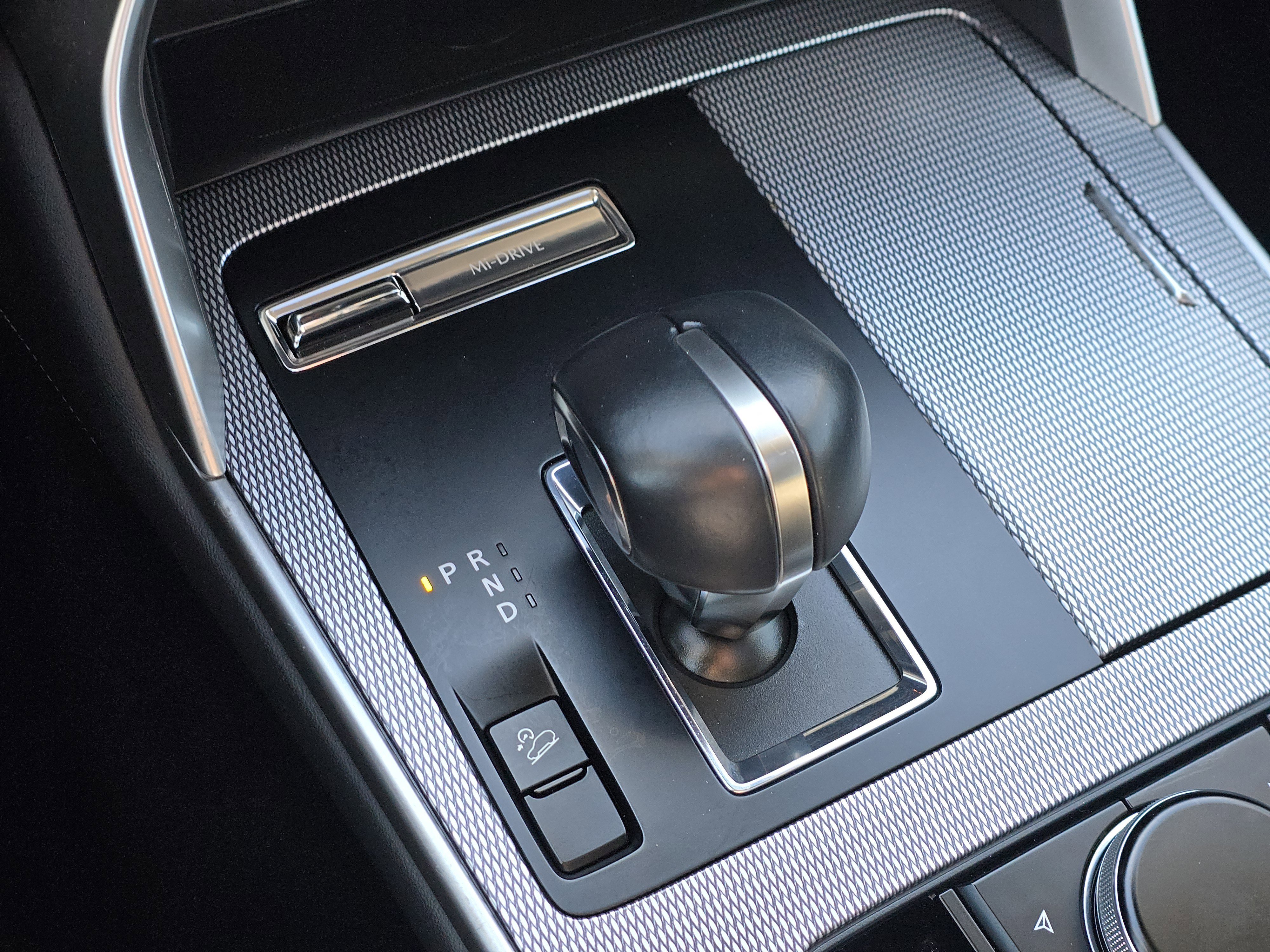 Used 2025 MAZDA CX-90 3.3 Turbo w/ Preferred Package image 25