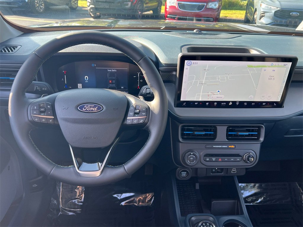 Used 2025 Ford Maverick Lobo image 9