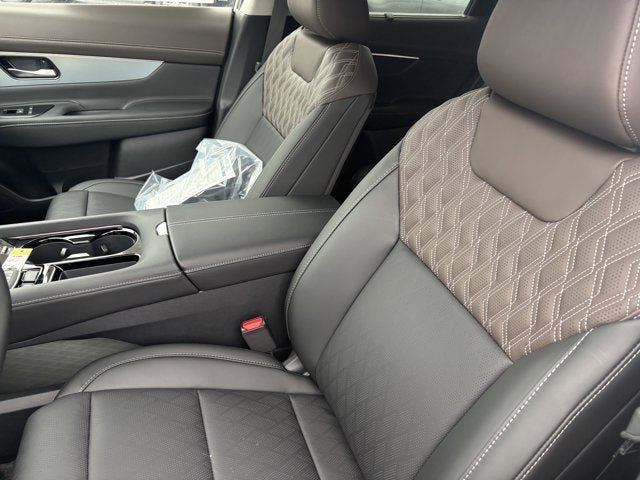 New 2026 Nissan Murano Platinum w/ Cargo Package AWD/4WD image 13