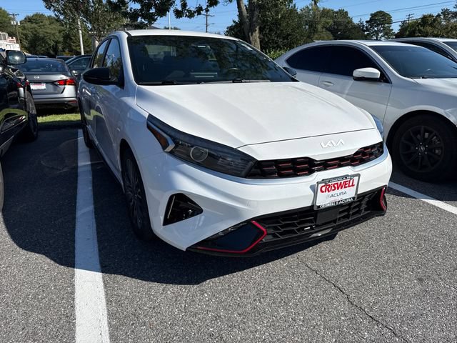 Used 2022 Kia Forte GT-Line w/ GT-Line Technology Package FWD image 5