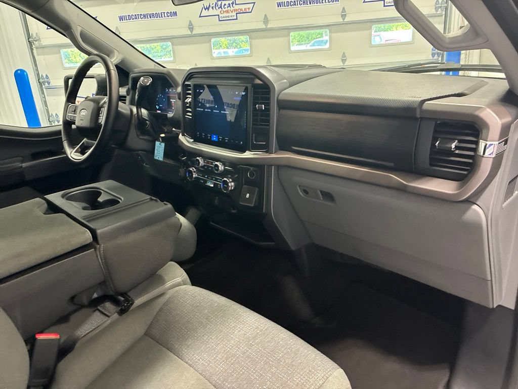 Used 2025 Ford F150 XLT w/ Equipment Group 301A Standard AWD/4WD image 39