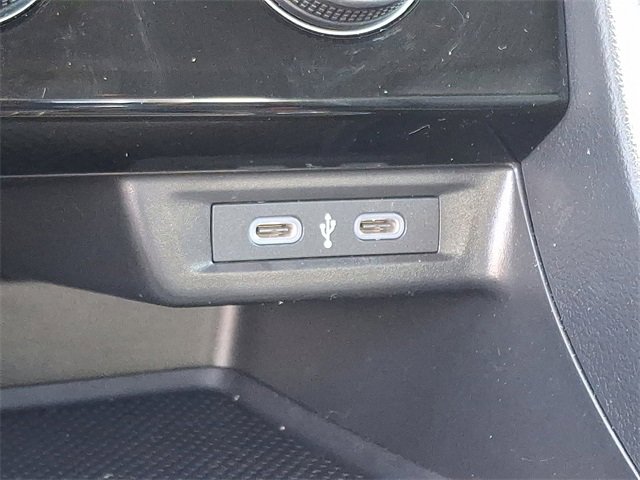 Used 2024 Volkswagen Jetta SE image 26