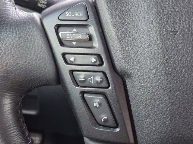 Used 2024 Nissan Titan SV w/ SV Convenience Package RWD image 12