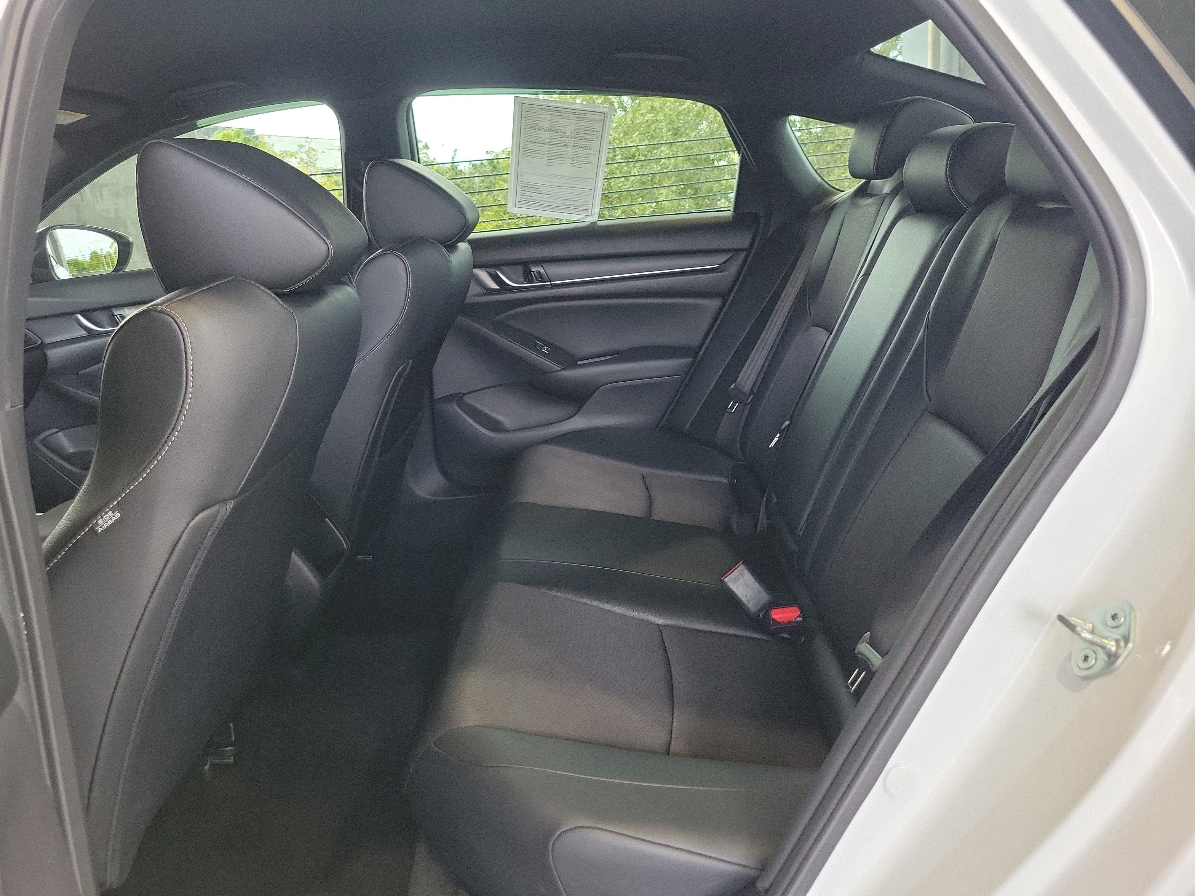 Used 2022 Honda Accord Sport image 9