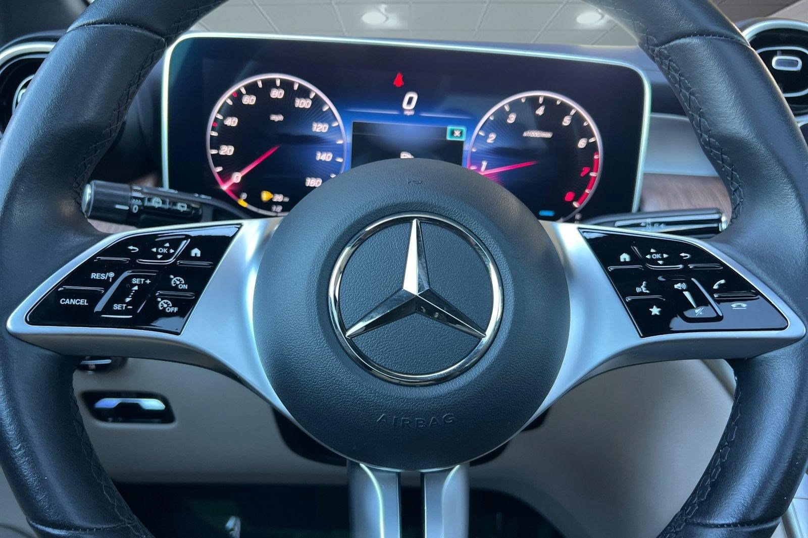 Certified 2024 Mercedes-Benz GLC 300 4MATIC image 10