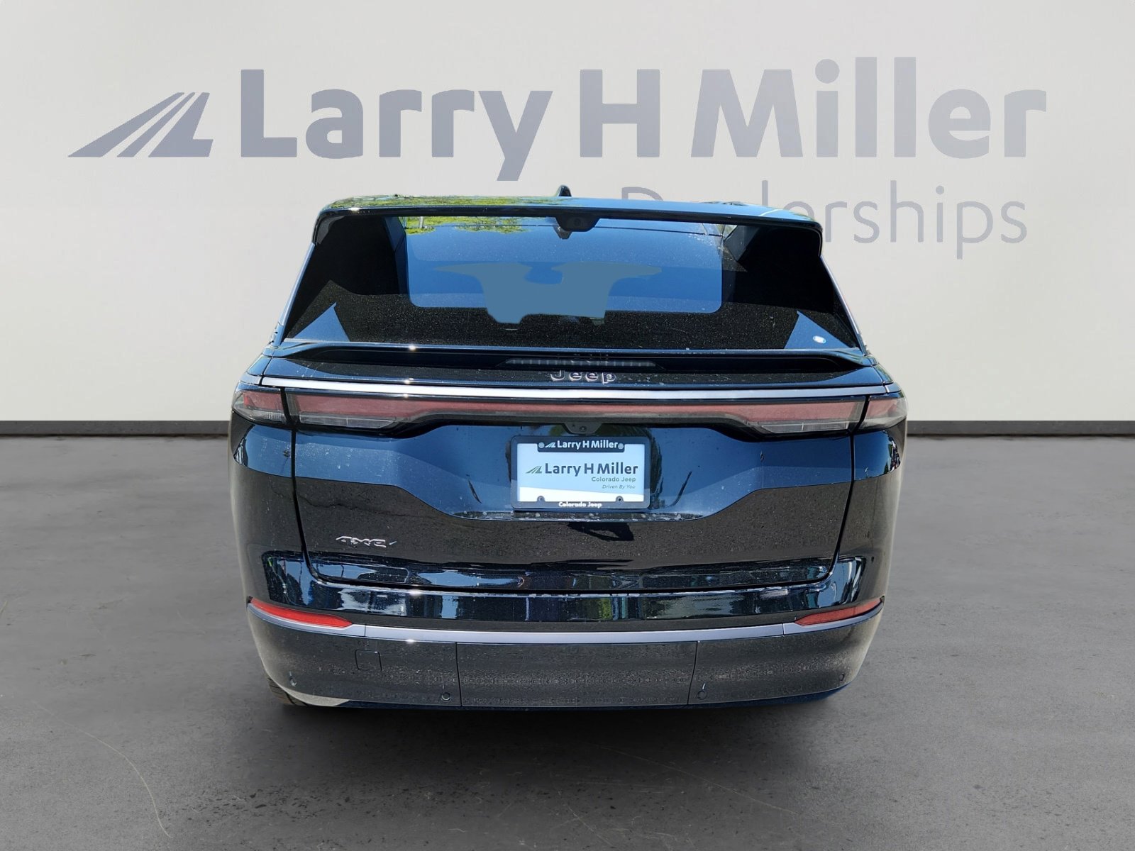 New 2025 Jeep Wagoneer S Launch Edition image 4